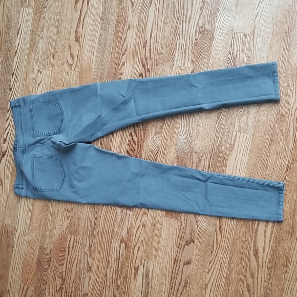 (8) H&M Grey Skinny Stretch Denim Jeans - Picture 11 of 11